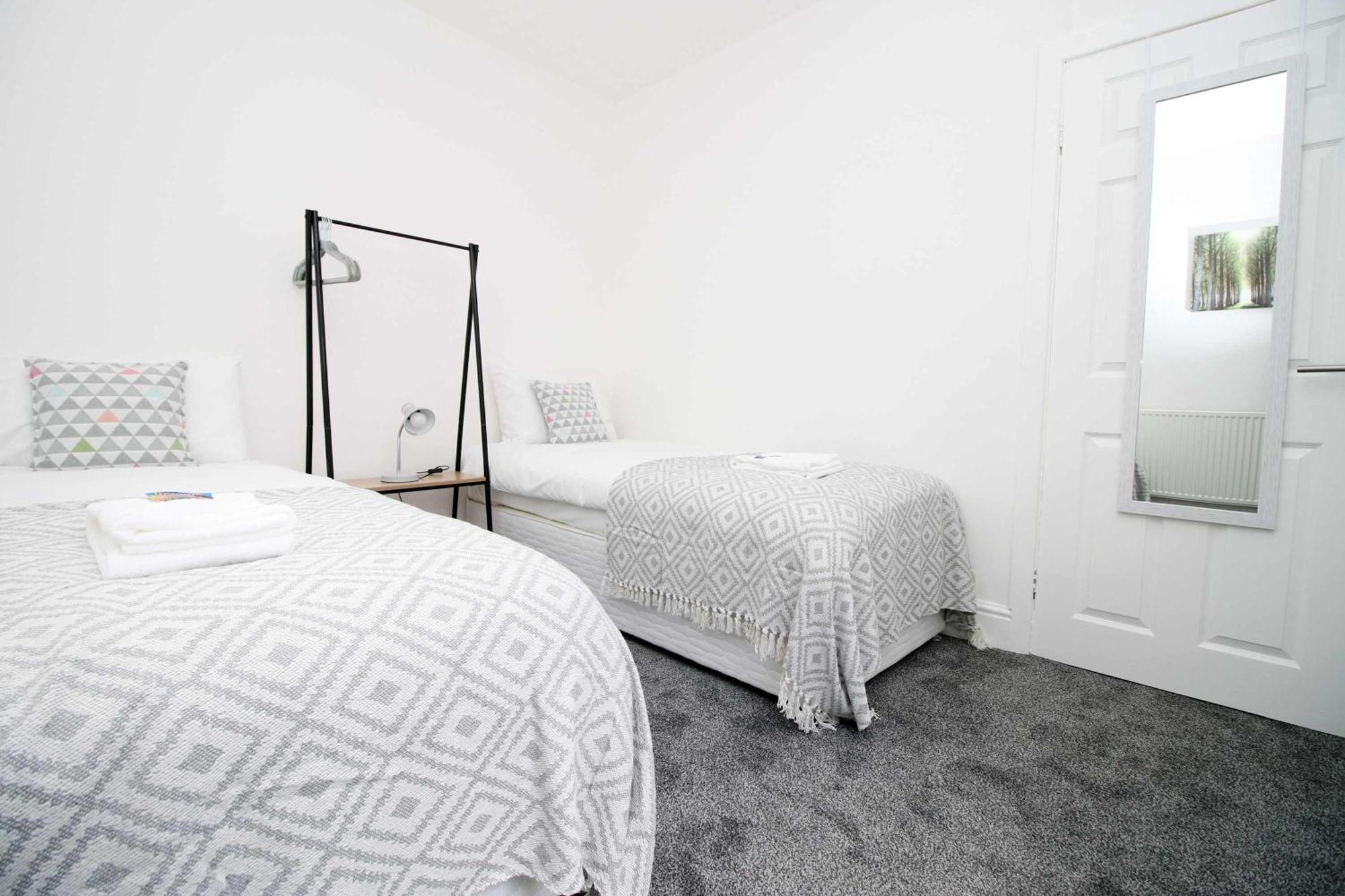 Norton Terrace Charming Home In The Beautiful Afan Forest By Staystaycations Port Talbot Extérieur photo