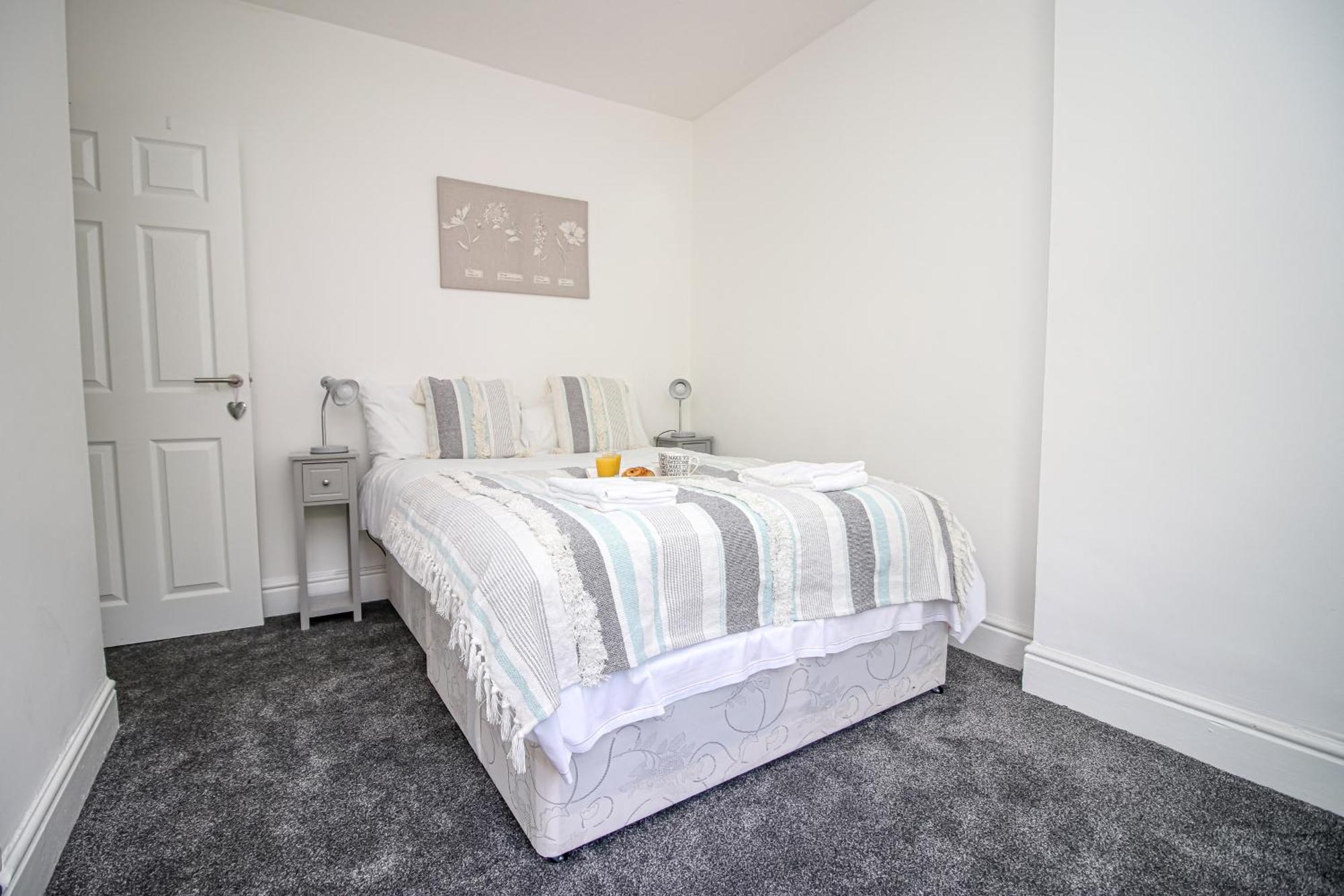 Norton Terrace Charming Home In The Beautiful Afan Forest By Staystaycations Port Talbot Extérieur photo